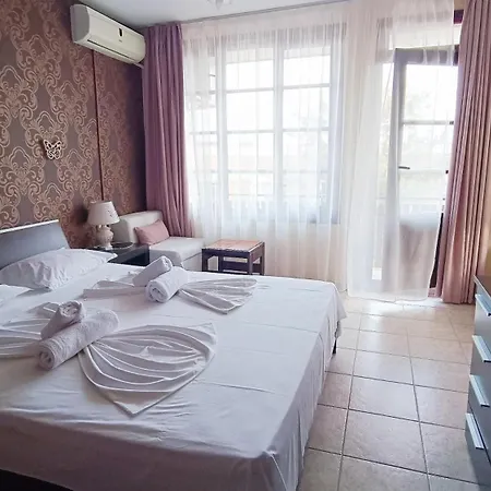 Rosi * Созопол